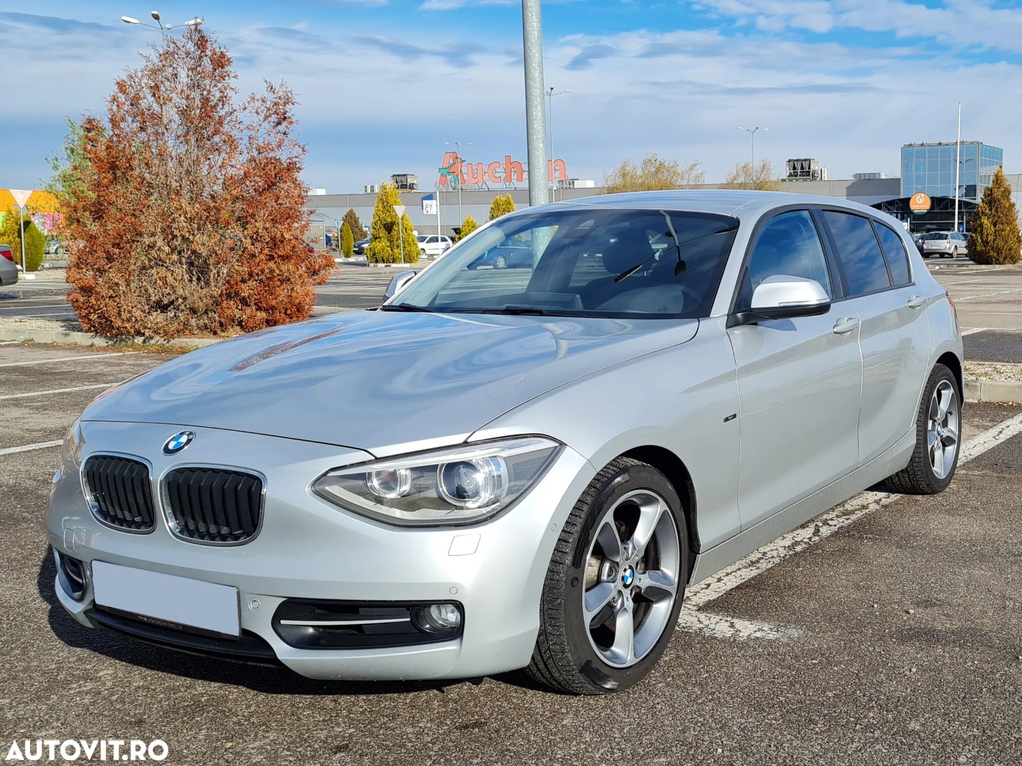 BMW Seria 1 118i - 1