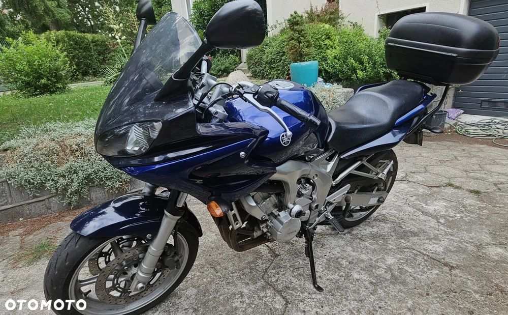 Yamaha FZ6 - 1
