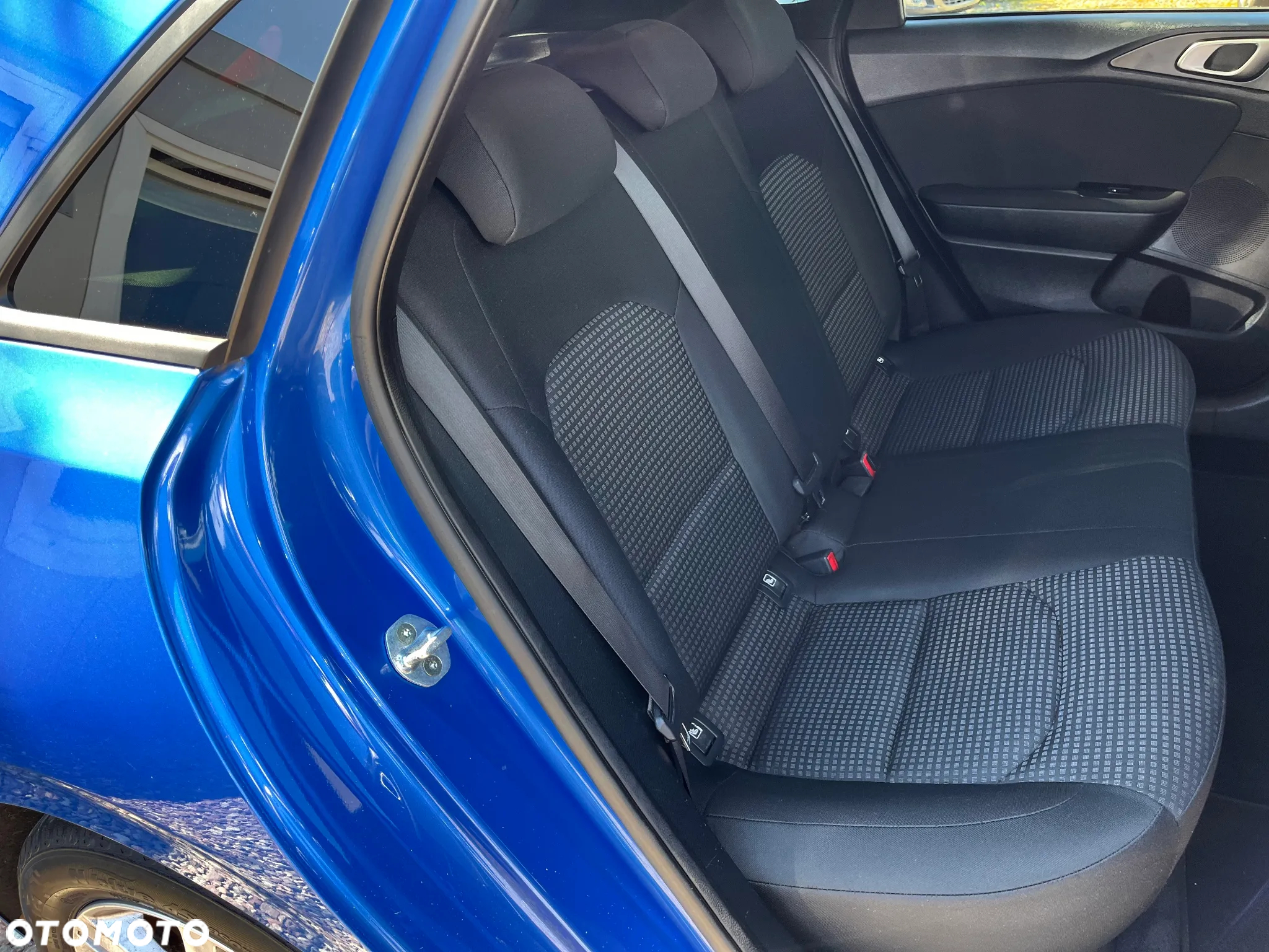 Kia Ceed - 35