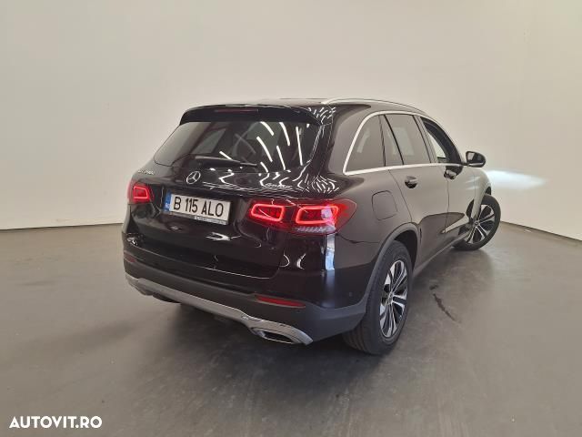 Mercedes-Benz GLC - 3