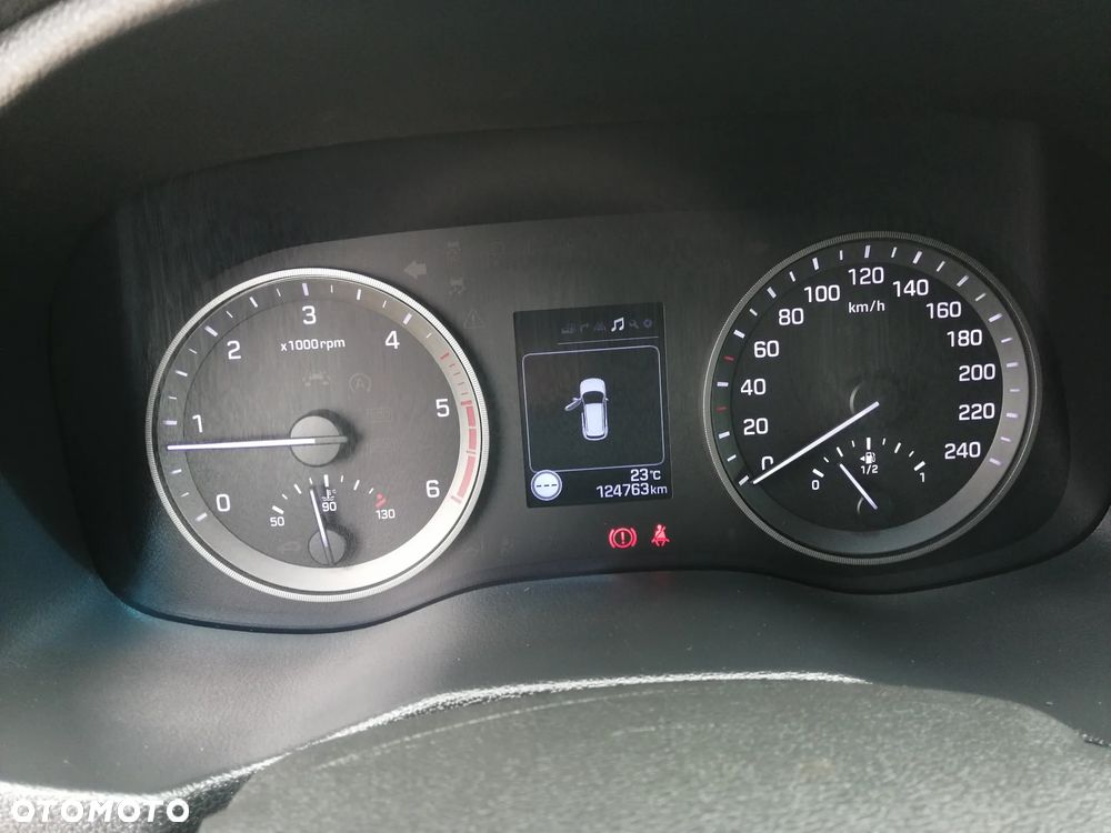 Hyundai Tucson blue 1.7 CRDi 2WD Advantage - 11