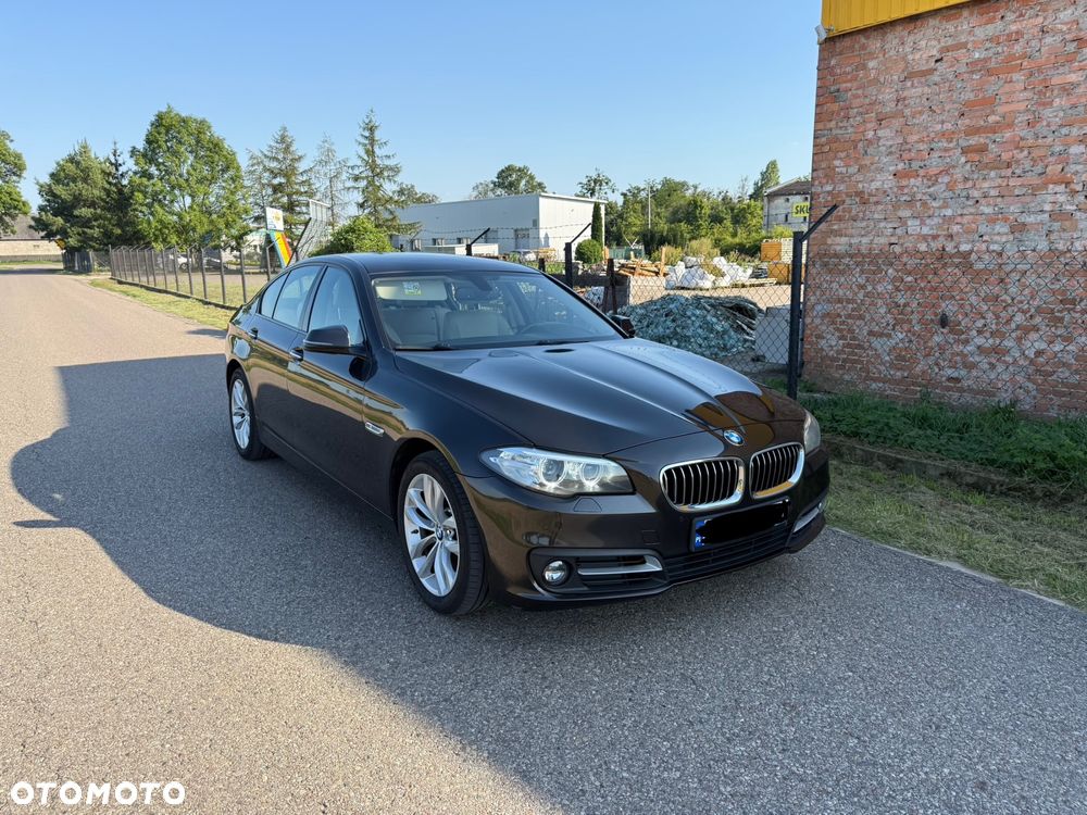 BMW Seria 5 518d Luxury Line - 3