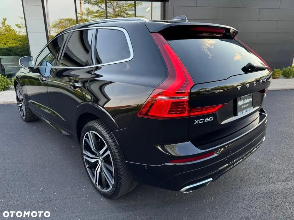Volvo XC 60 T6 AWD R-Design - 10