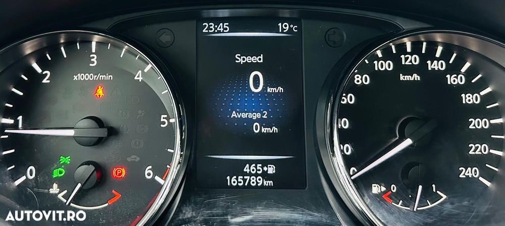 Nissan Qashqai 1.5 DCI N-Connecta - 28