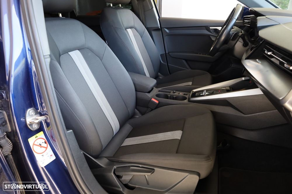 Audi A3 Sportback 30 TFSI Advanced S tronic - 42