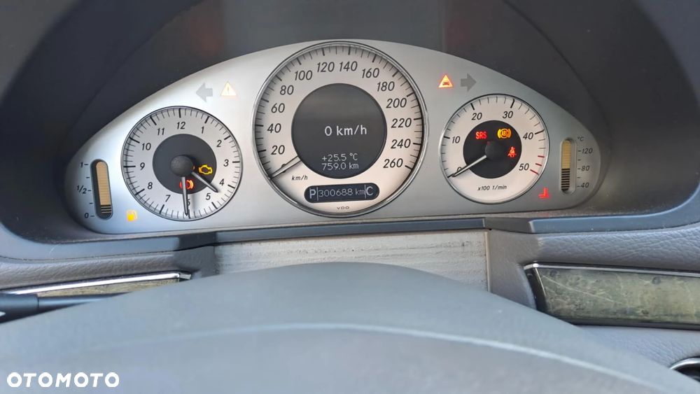 Mercedes-Benz Klasa E 320 CDI 4-Matic Avantgarde - 12