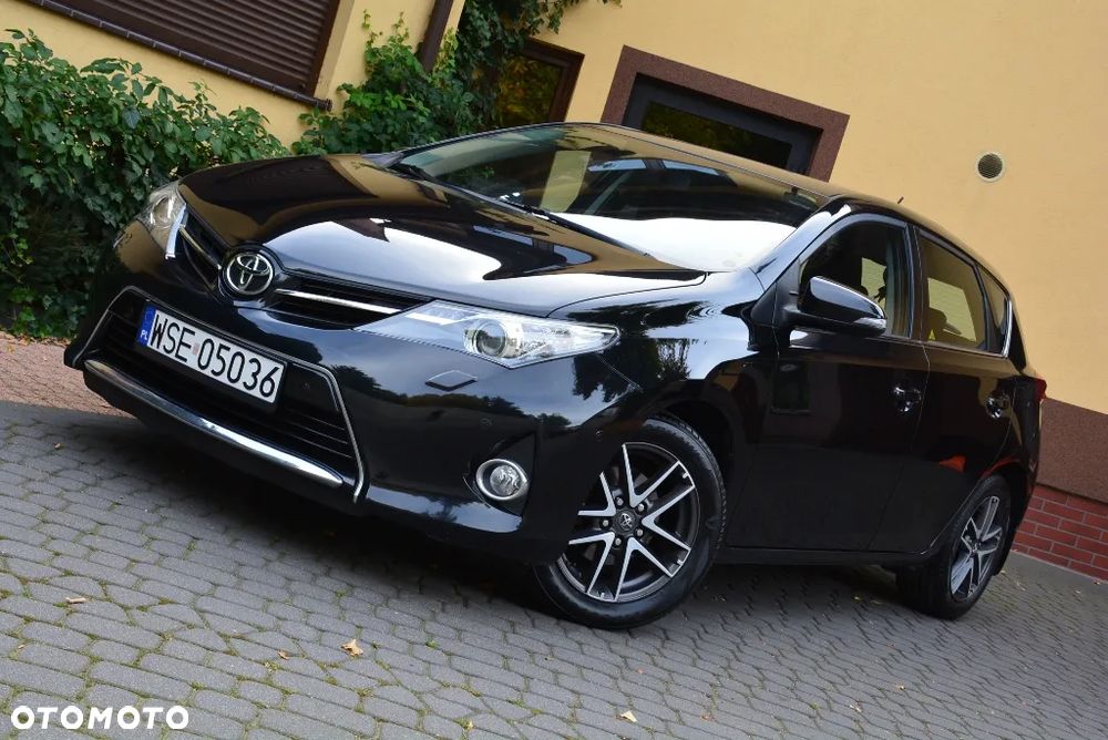 Toyota Auris 1.6 Valvematic Comfort - 17