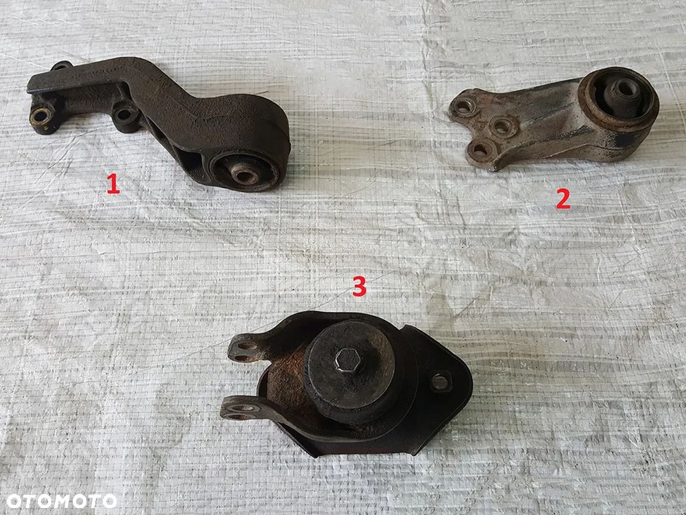 Łapa mostu przedniego (mocowanie) do Suzuki Vitara I