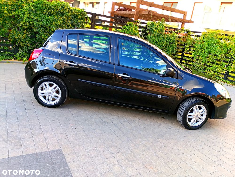 Renault Clio 1.2 16V Extreme - 6