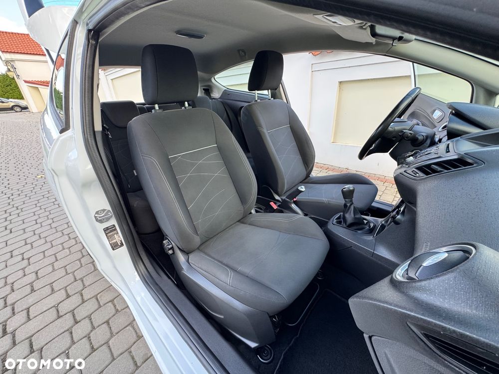 Ford Fiesta - 18