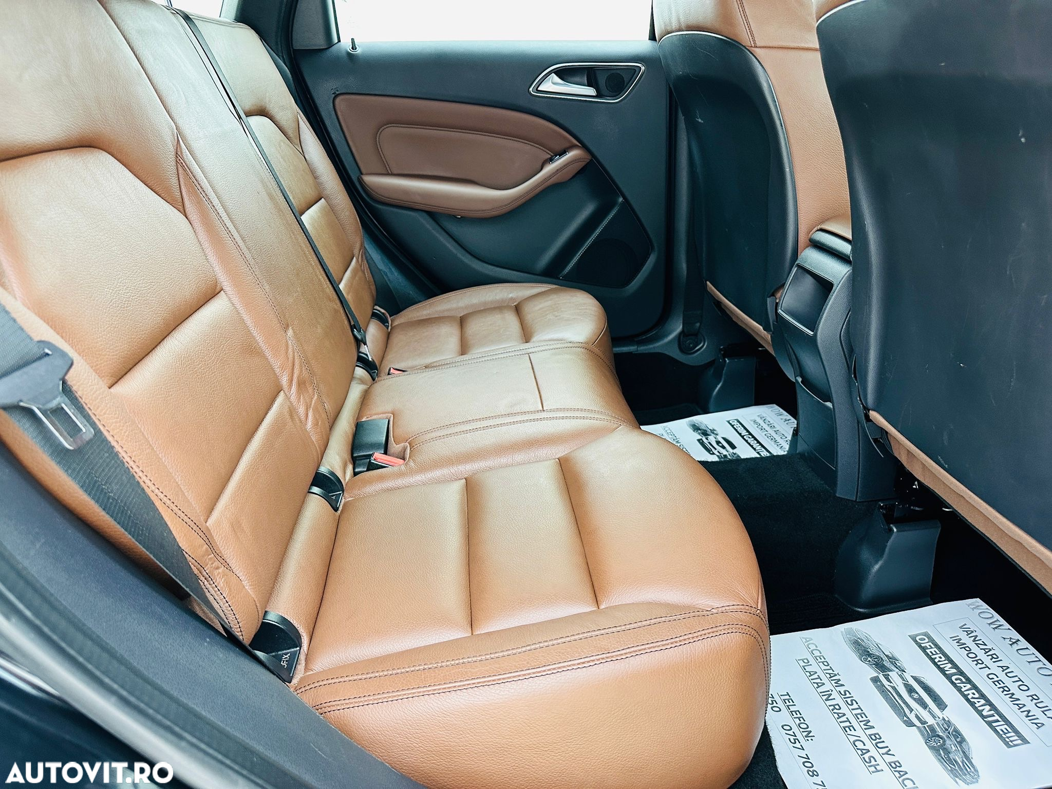 Mercedes-Benz B - 21