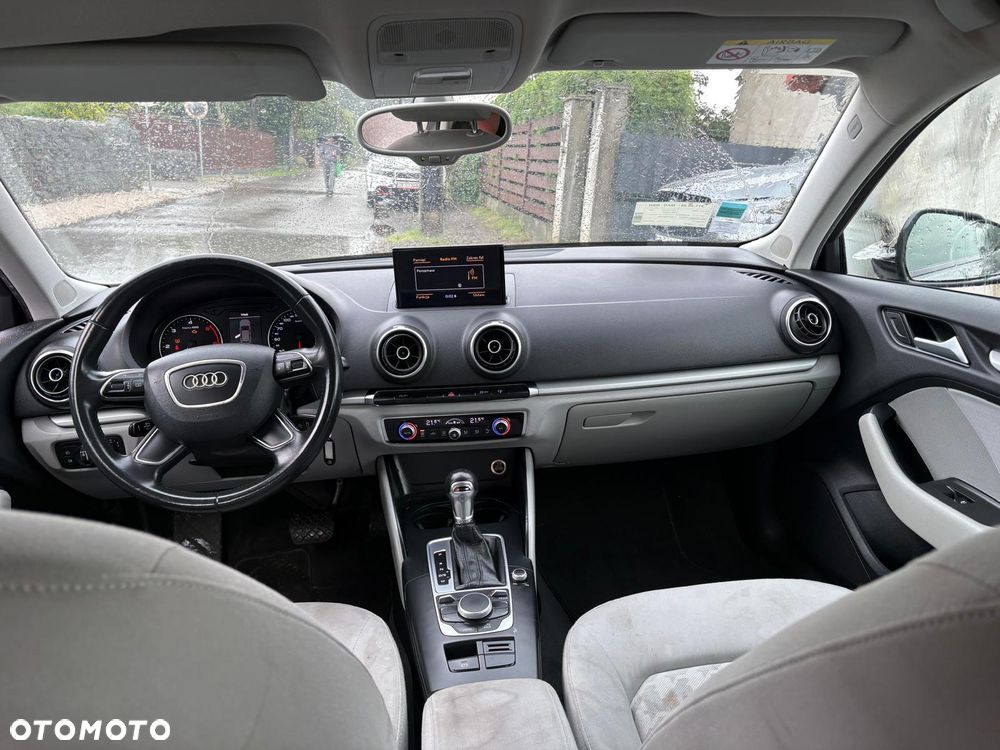 Audi A3 Sportback 1.6 TDI S tronic - 28