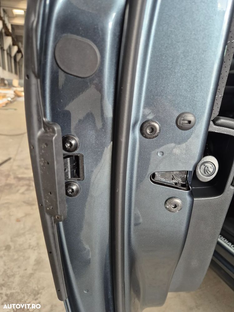 Skoda Kodiaq 2.0 TDI 4X4 DSG RS - 23