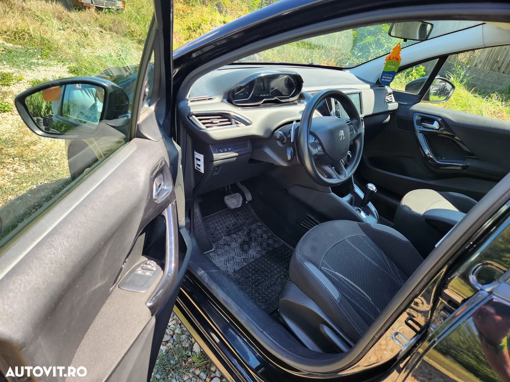 Peugeot 208 1.4 HDi FAP STT Active - 5
