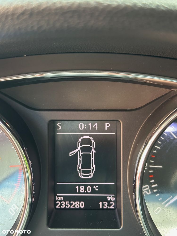 Skoda Superb 2.0 TDI DSG Exclusive - 11