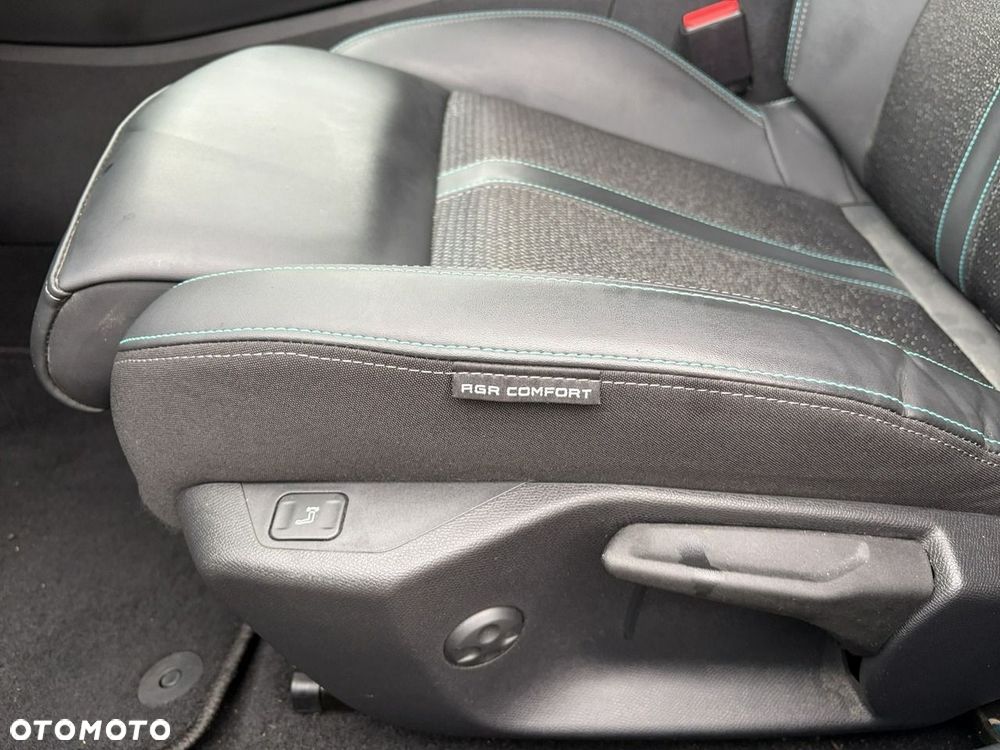 Peugeot 308 - 13