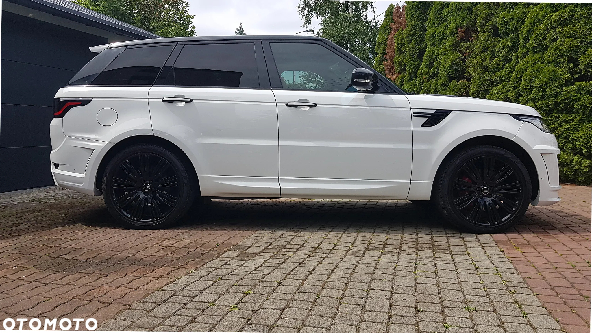 Land Rover Range Rover Sport - 11