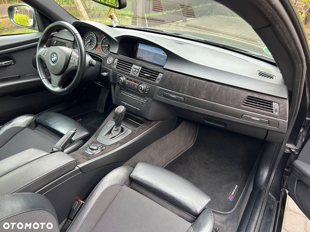 BMW Seria 3 320i M Sport Edition - 29