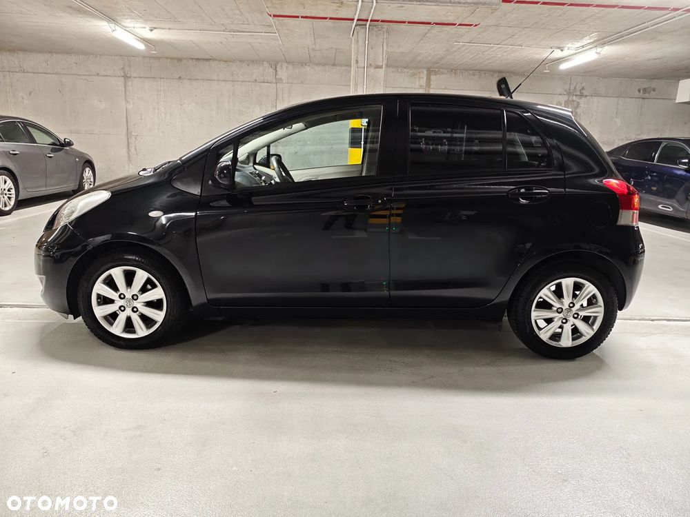 Toyota Yaris 1.33 VVT-i Multi Mode Executive - 2