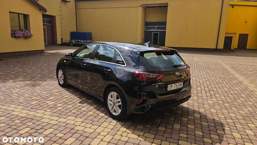 Kia Ceed 1.0 T-GDI M - 2