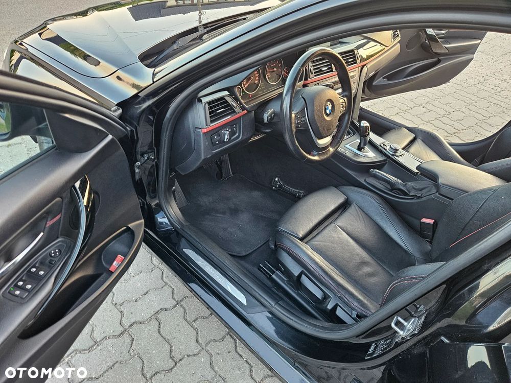 BMW Seria 3 316i Touring Sport Line - 14