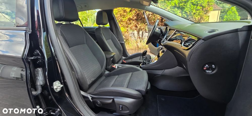 Opel Astra 1.6 D (CDTI) Start/Stop Innovation - 38