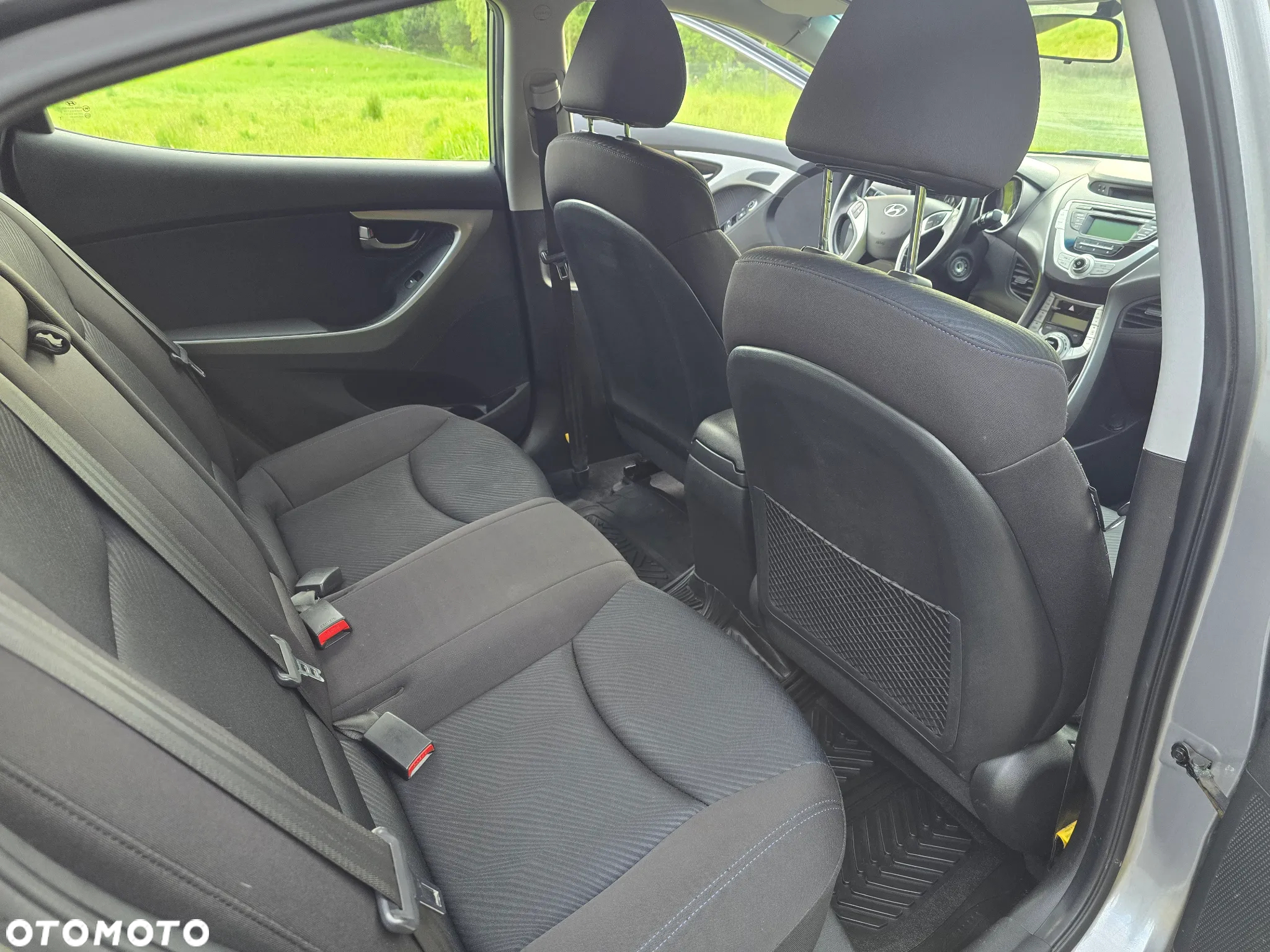 Hyundai Elantra 1.6 Comfort - 21