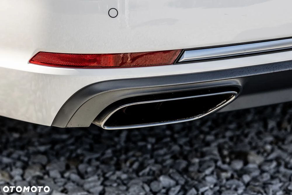 Audi A4 Avant 40 TDI S tronic quattro sport - 17