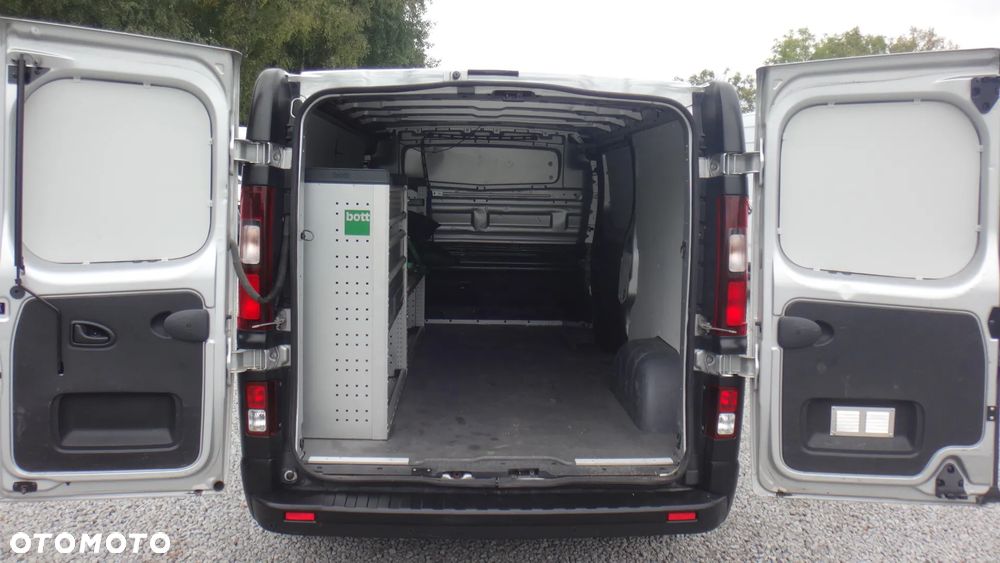 Renault Trafic - 8