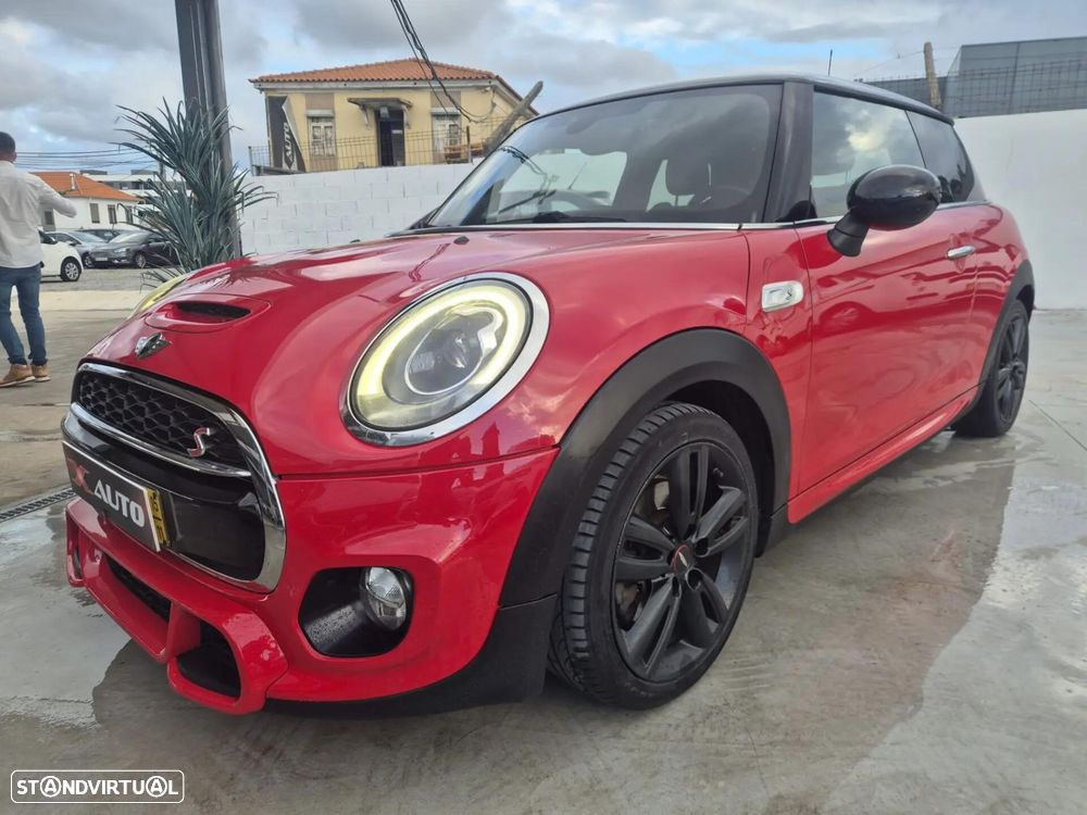 MINI 3 Portas Cooper SD Auto Desportiva - 1