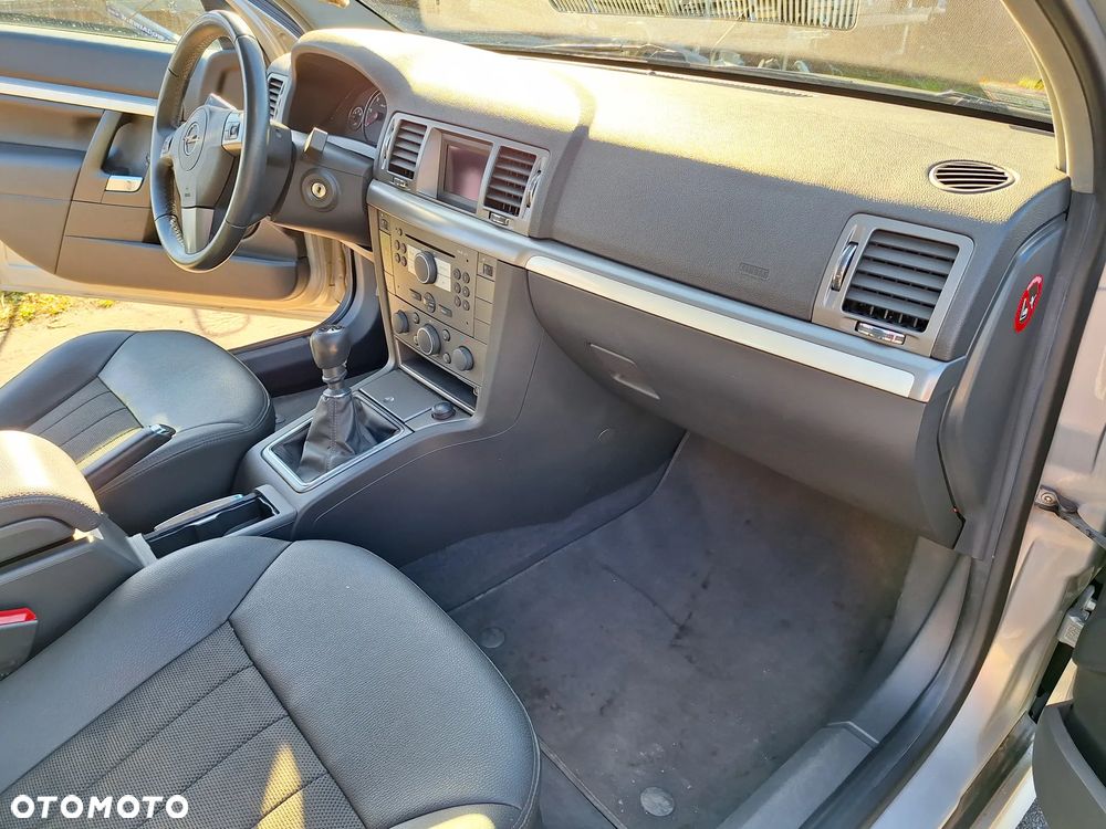 Opel Signum 1.9 CDTI Cosmo - 12