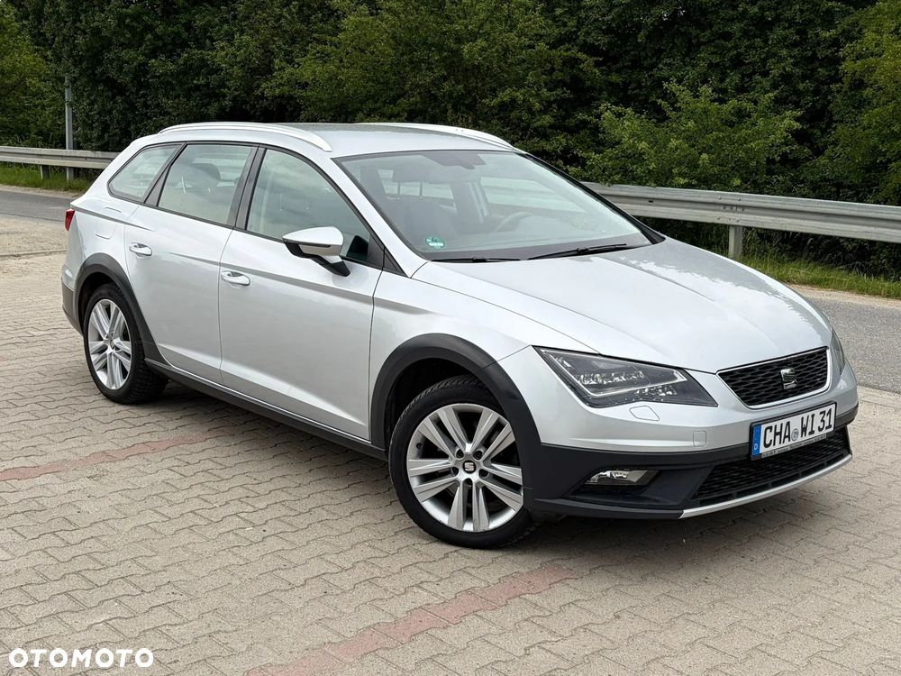 Seat Leon 1.8 TSI Start&Stop DSG XCELLENCE - 4