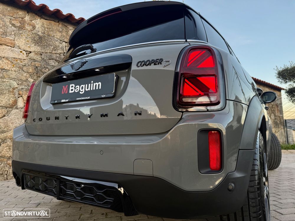 MINI Countryman Cooper D Premium First JCW Auto - 43