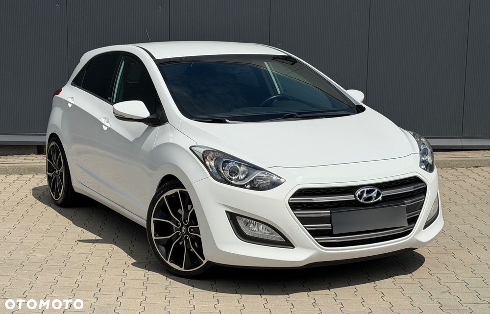 Hyundai i30 1.6 CRDi Premium - 3
