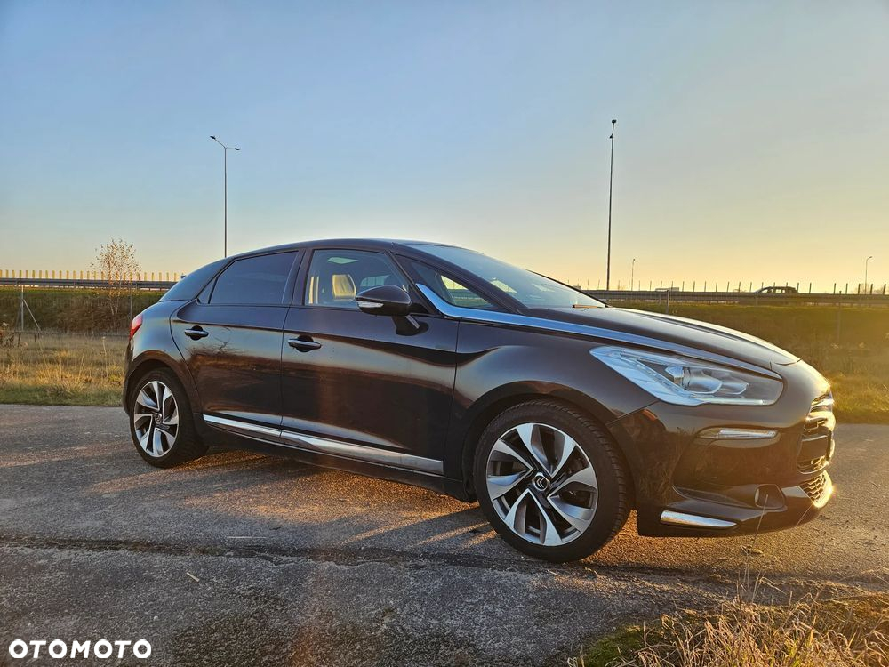 Citroën DS5 THP 200 SportChic - 8