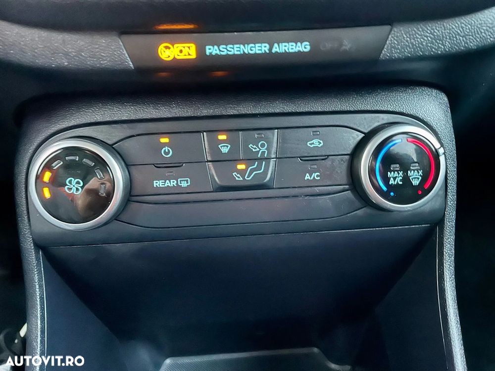 Ford Fiesta 1.1 Trend Connected - 13