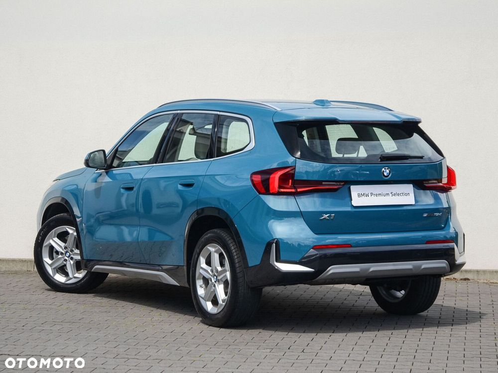 BMW X1 - 10
