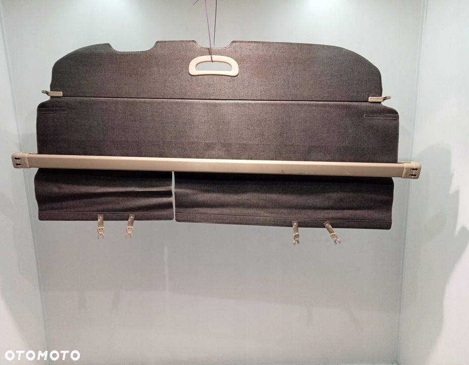 ROLETA BAGAŻNIKA TOYOTA LAND CRUISER 150 JASNA - 4