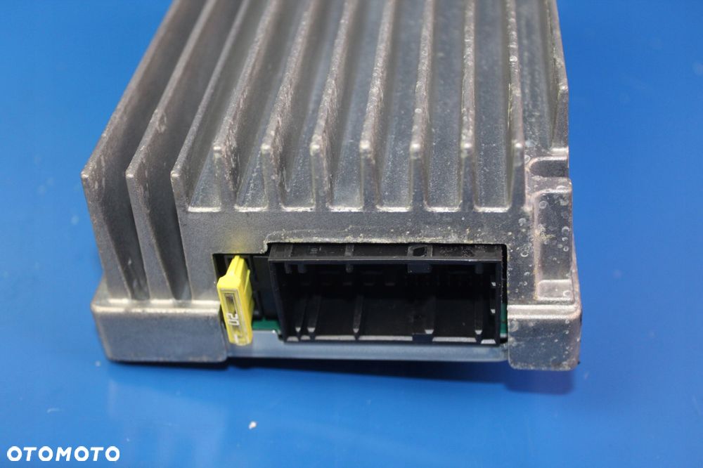 BMW 5 GT F07 F10 F01 WZMACNIACZ HIFI AUDIO - 2