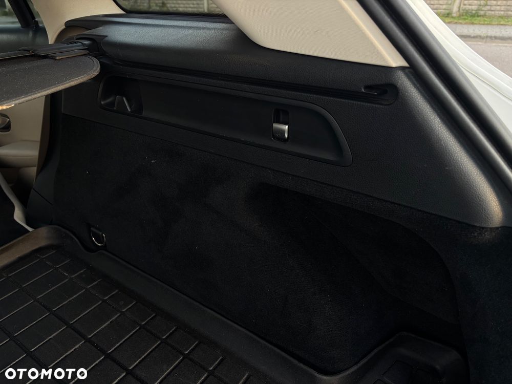 Mercedes-Benz GLC - 23