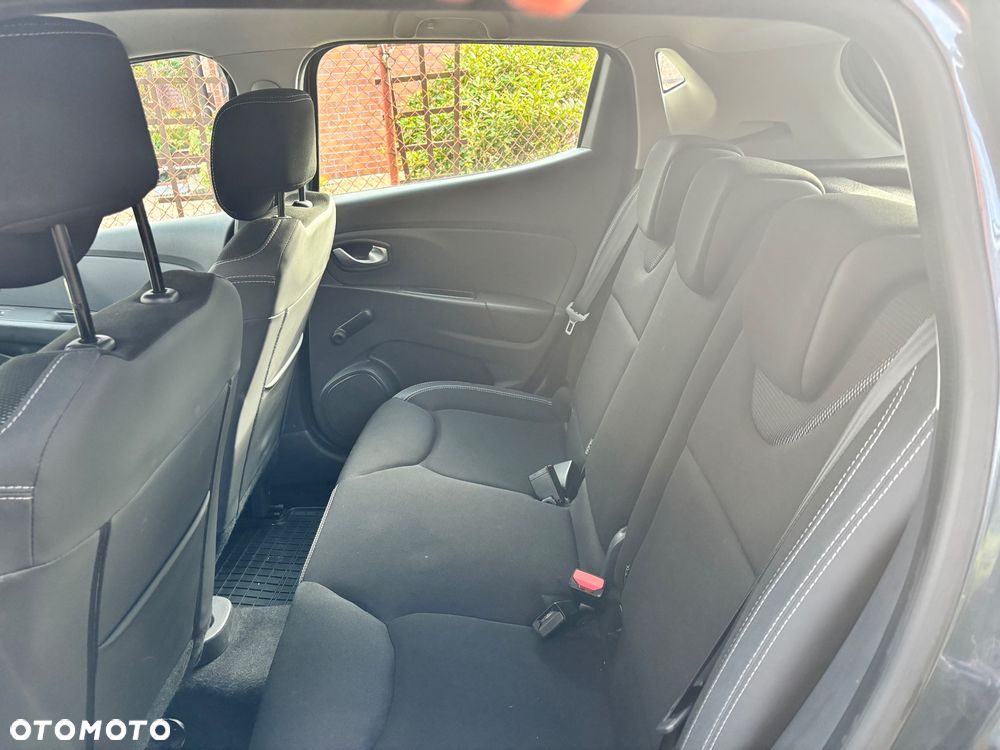 Renault Clio 1.2 16V Life - 14