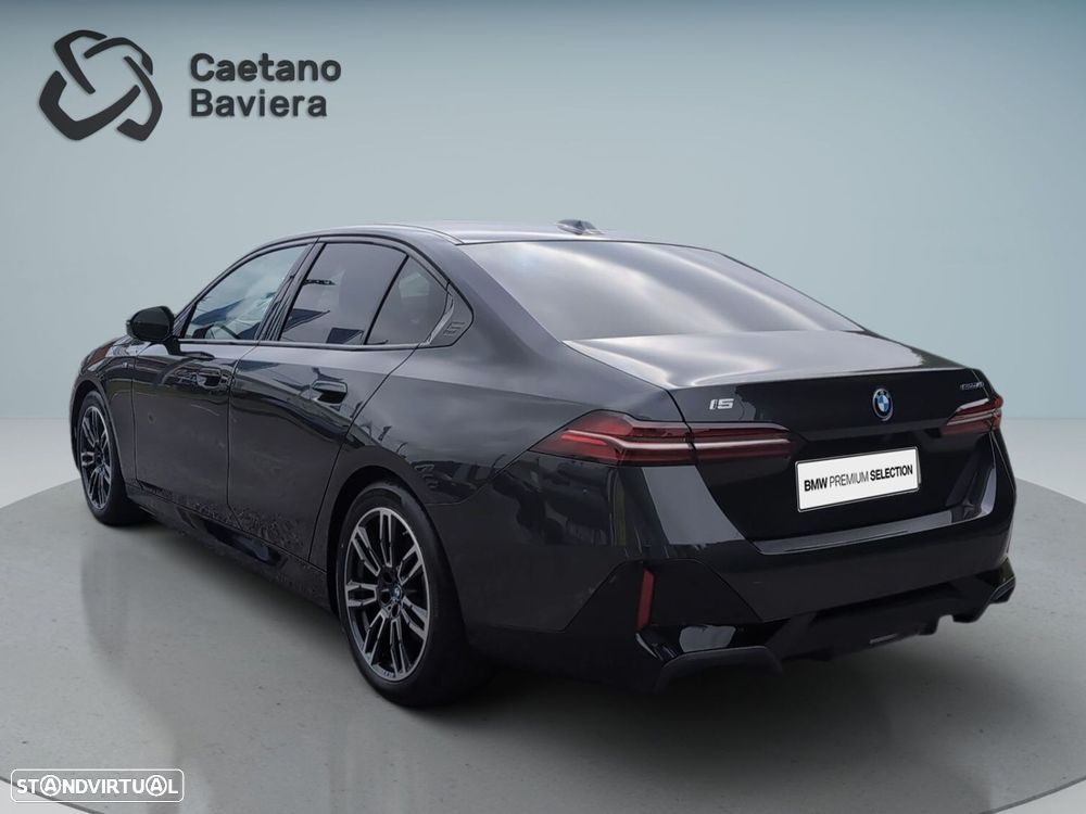 BMW i5 eDrive40 Pack Desportivo M - 6