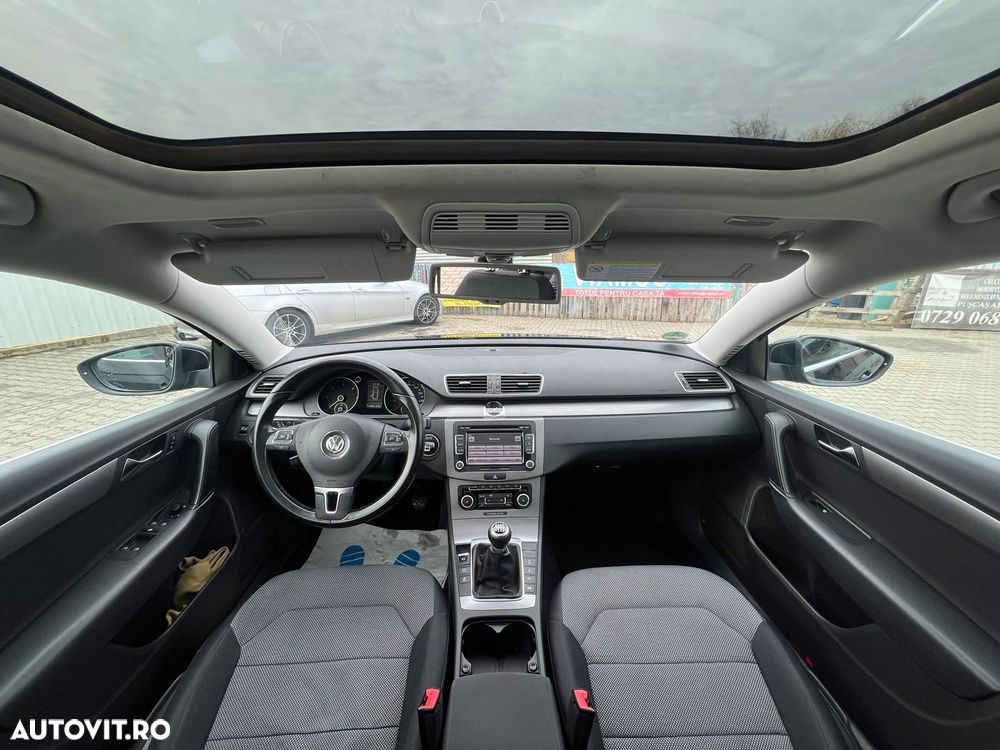 Volkswagen Passat 2.0 TDI Individual Chrom - 2