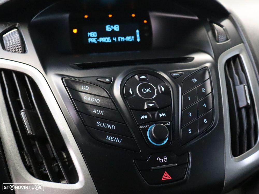 Ford Focus SW 1.0 EcoBoost Business - 13