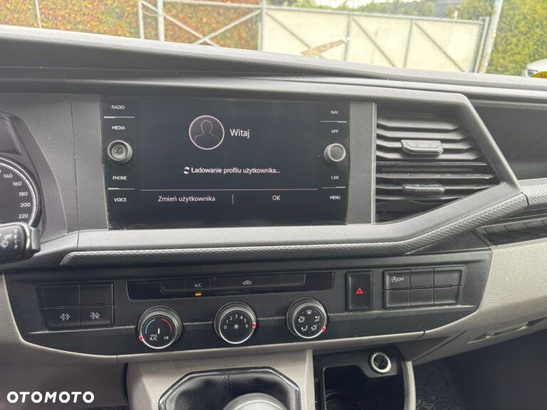 Volkswagen Transporter T6 - 15