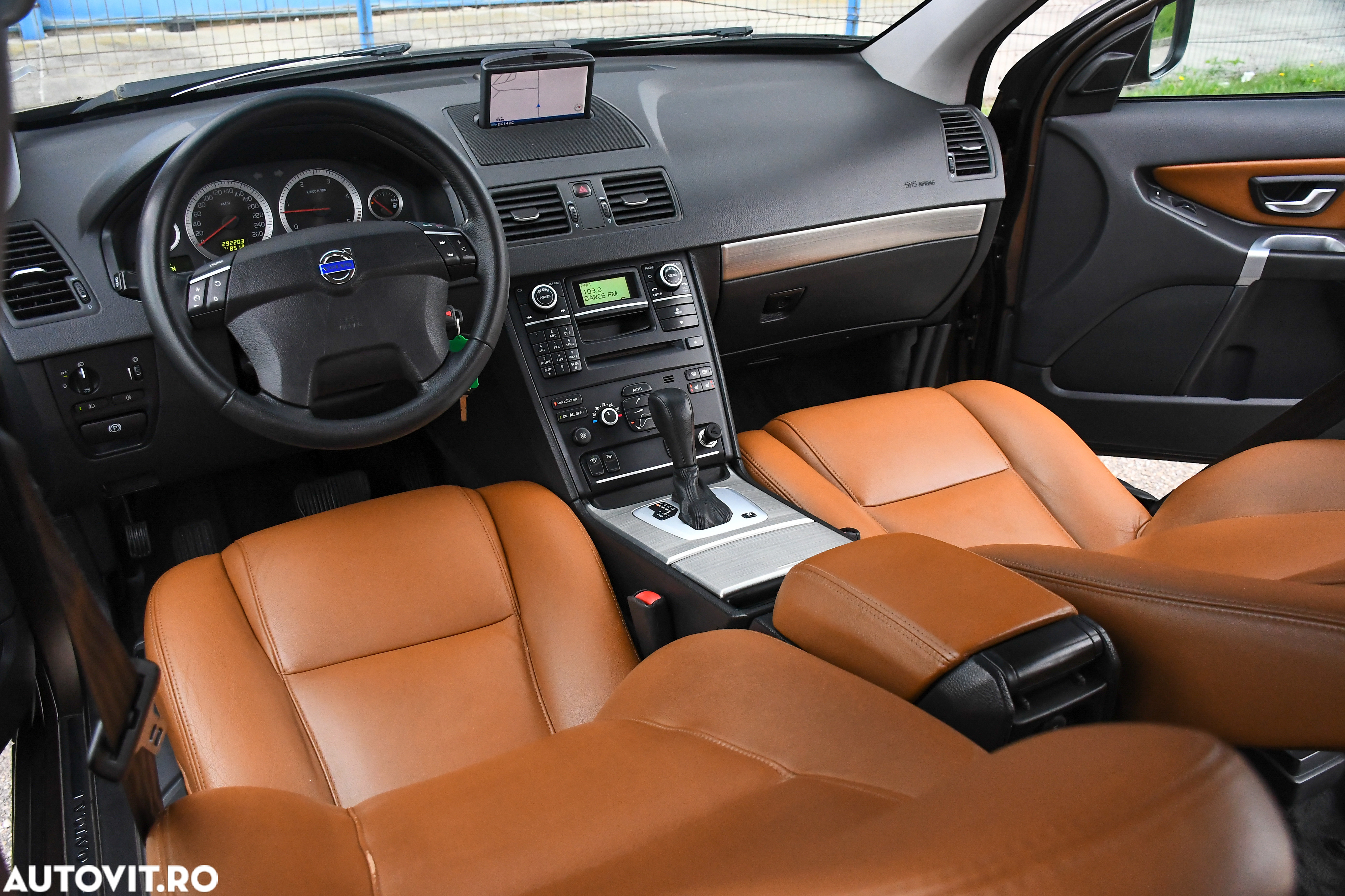 Volvo XC 90 D5AWD Executive - 18