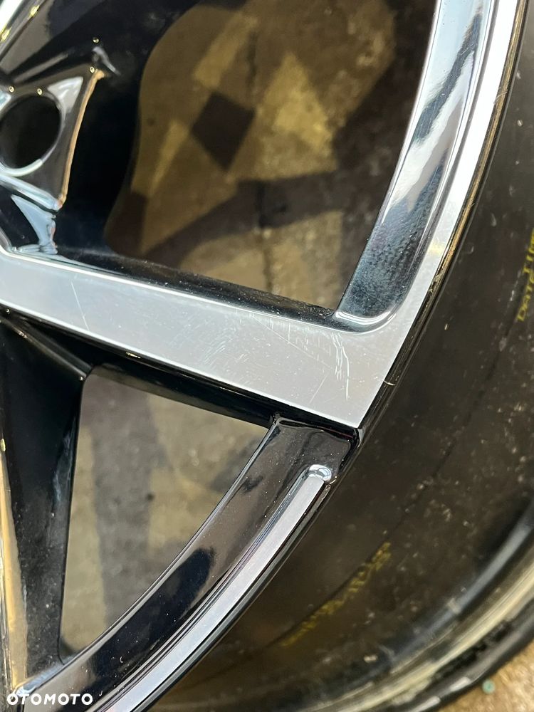 Felga VW Golf R VIII 8 5x112 8J x 19 ET 50 5H 5H0601025S 1szt. - 2