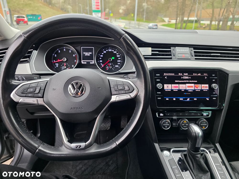 Volkswagen Passat 2.0 TSI Business DSG - 14