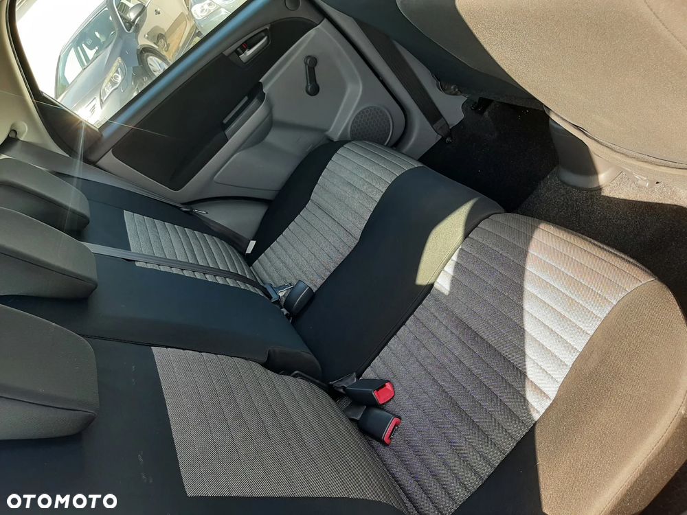 Suzuki SX4 - 15