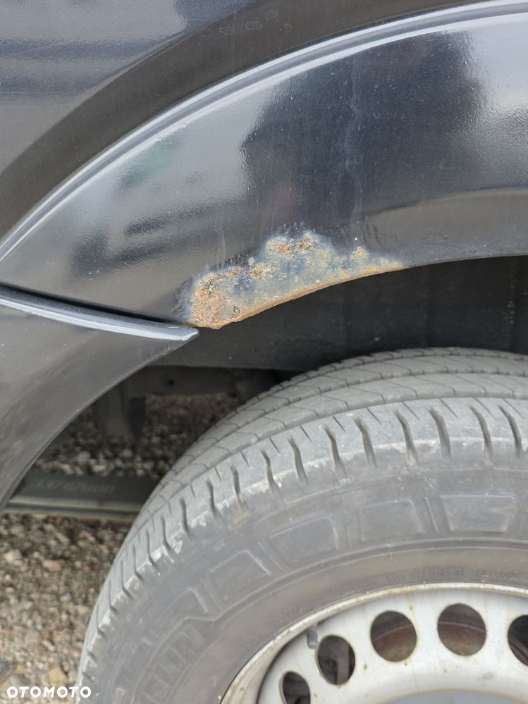 Mercedes-Benz Sprinter - 13